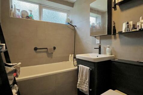 Comprehensive Bathroom