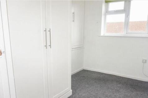 second bedroom .jpg
