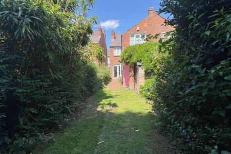 Garden 2.jpg