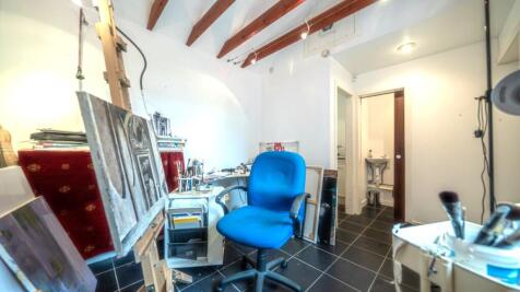 Property Image 37