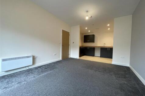 Lounge / Kitchen