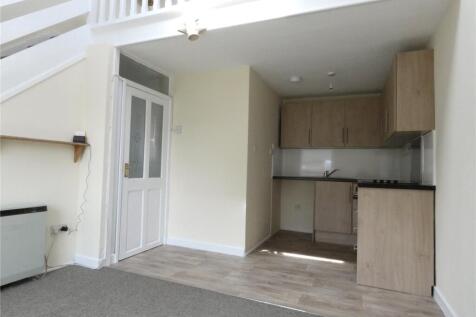 Kitchen / Lounge
