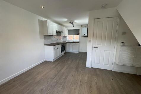Lounge / Kitchen
