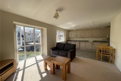 Lounge / Kitchen