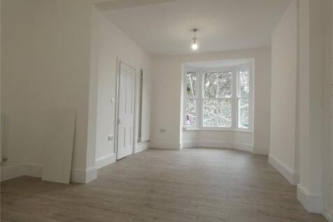 Lounge/ Dining Room
