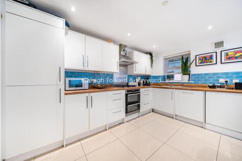 18342002-d7f0-4ebc-b