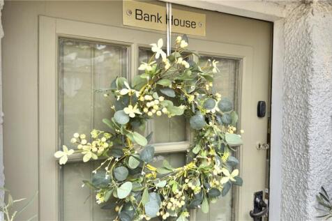 Entrance Bank House