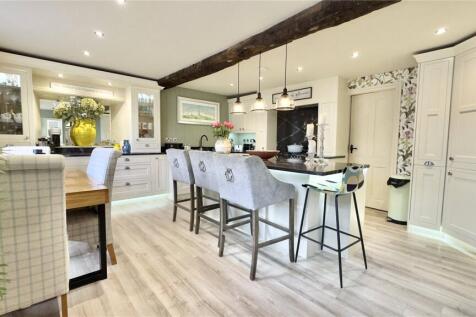 Kitchen Bank House