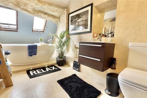 Bathroom Bank House