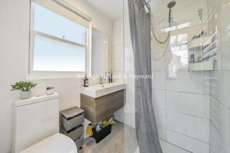 8c270877-800d-43f3-9