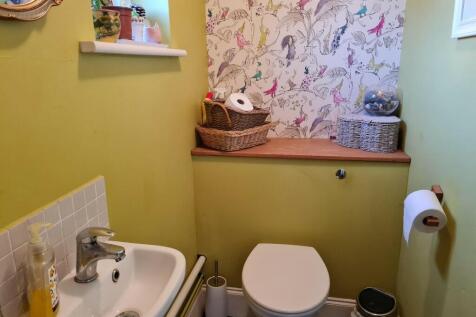 GF Cloakroom