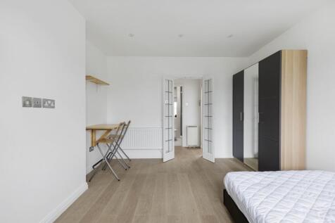 KFHBronwen_Court_-_1
