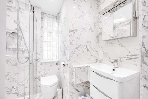 KFH_52_Langford_Cour