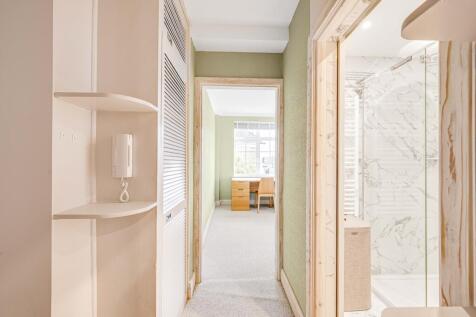 KFH_52_Langford_Cour