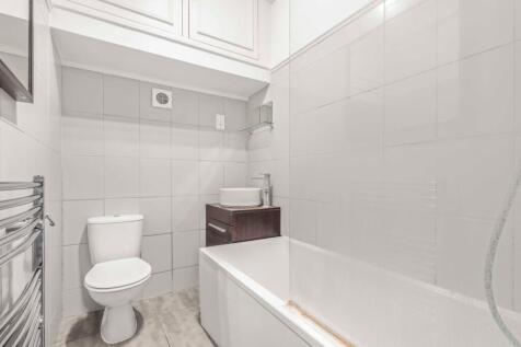 Flat_4_29_Telford_Av