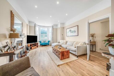 KFH-67_Hopton_Road-5
