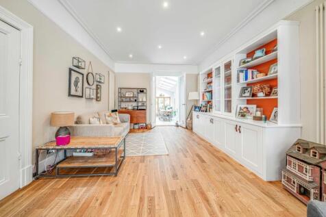 KFH-67_Hopton_Road-4
