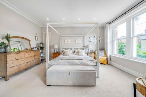 KFH-67_Hopton_Road-1