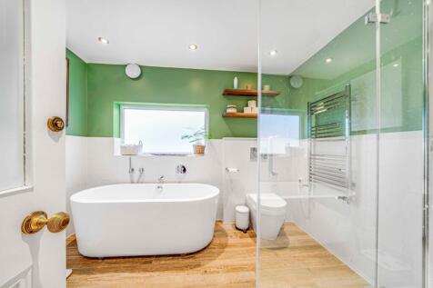 KFH-67_Hopton_Road-2