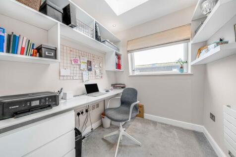 KFH-67_Hopton_Road-1