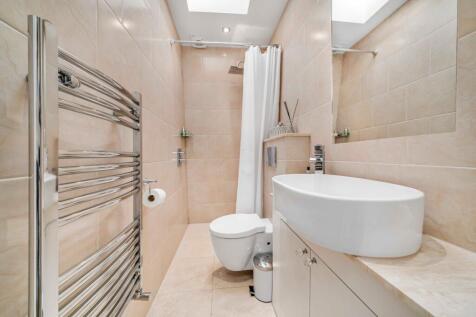 KFH-67_Hopton_Road-1