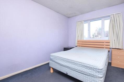 Bedroom (2)