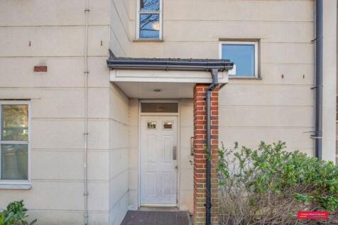 Flat_30_Glouceste...