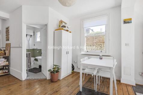 4a0622cf-4edf-4103-9