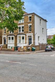 60b7b544-e5d8-4dd3-b