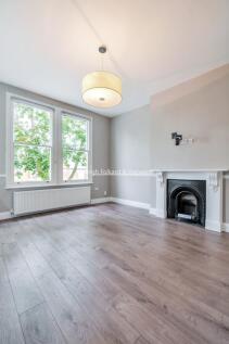 b715e5ce-8d39-4e1d-8