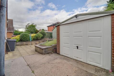 Detatched Garage
