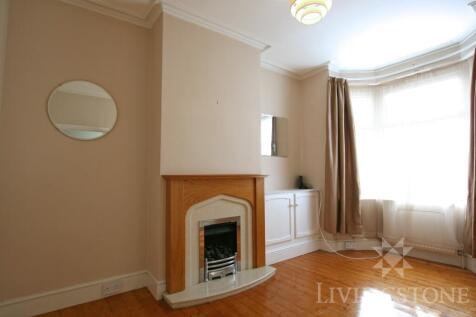 Front Lounge.1