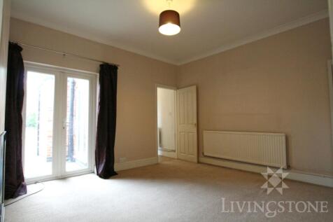 Rear Lounge.1