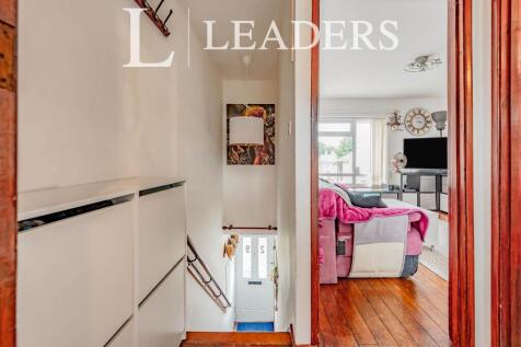Hallway/stairs
