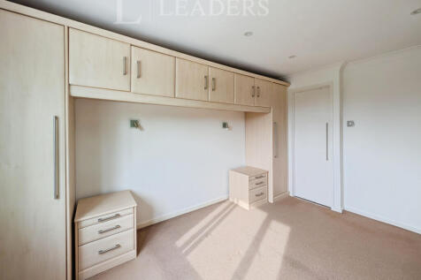 Main bedroom