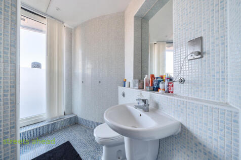 a8e94da9-5bce-4c8...