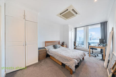 6a390e6c-13e9-4fb...