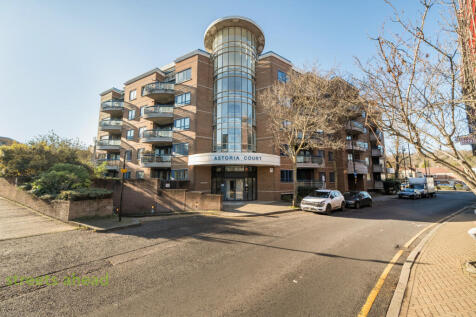 8bad038b-deef-47e...