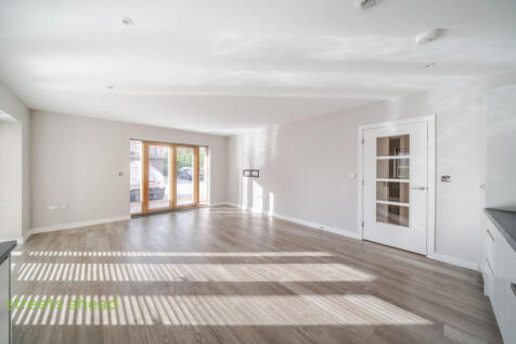 dc70ffe4-4705-427...