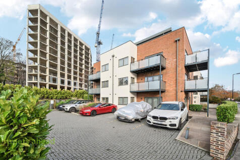 6416decb-3f6d-48f...