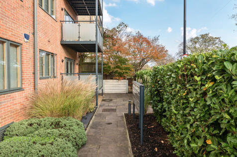 9d694e0e-2ec5-446...