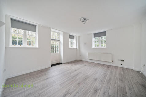 a4b2c68f-b8e2-426...