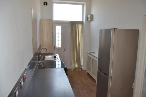 Kitchen v2.JPG