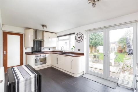 Kitchen/Breakfast Rm