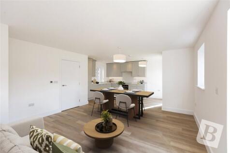 Lounge/Dining