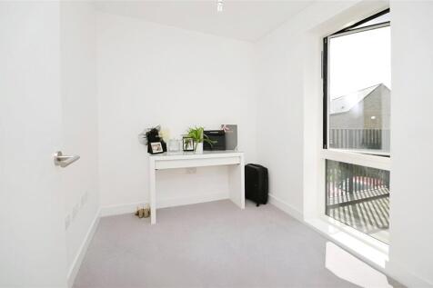 Bedroom/Study