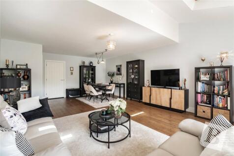 Living Room/Diner