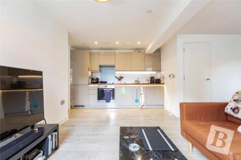 Lounge/Kitchen