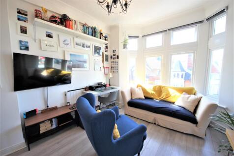Kitchen/Living Area