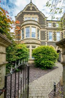Kestral Mews, Cathedral Road, Hern Crabtree (27).j